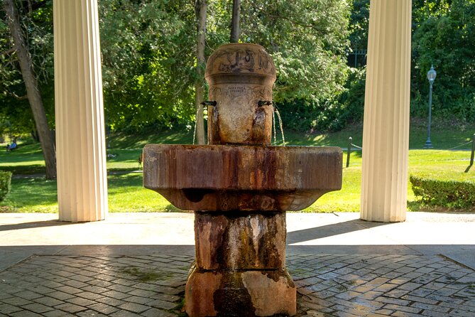 Saratoga Springs Historic Smartphone Guided Audio Walking Tour - Discover Saratoga Springs with a Self-Guided Audio Tour