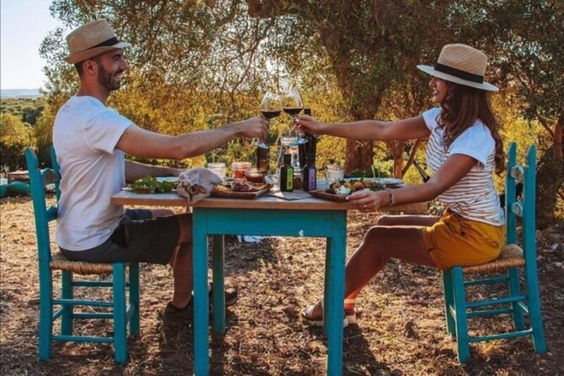Sardinian Olive Oil tasting & Picnic among the olive trees - Key Points