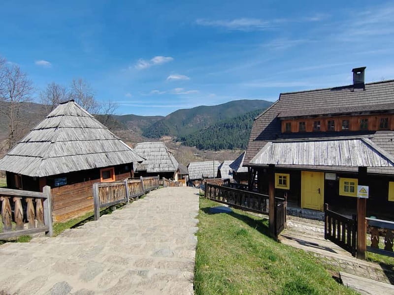 Sargan Eight railroad train ride & Tara mountain - Practical Details: Logistics and Group Size