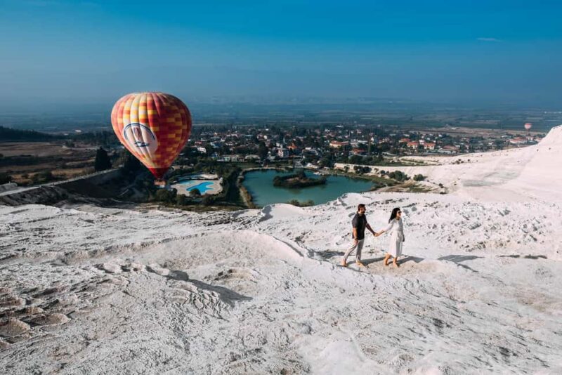 Sargerme, Dalyan: Pamukkale Balloon Flight Day Trip & Lunch - The Magic of the Hot Air Balloon Launch at Pamukkale