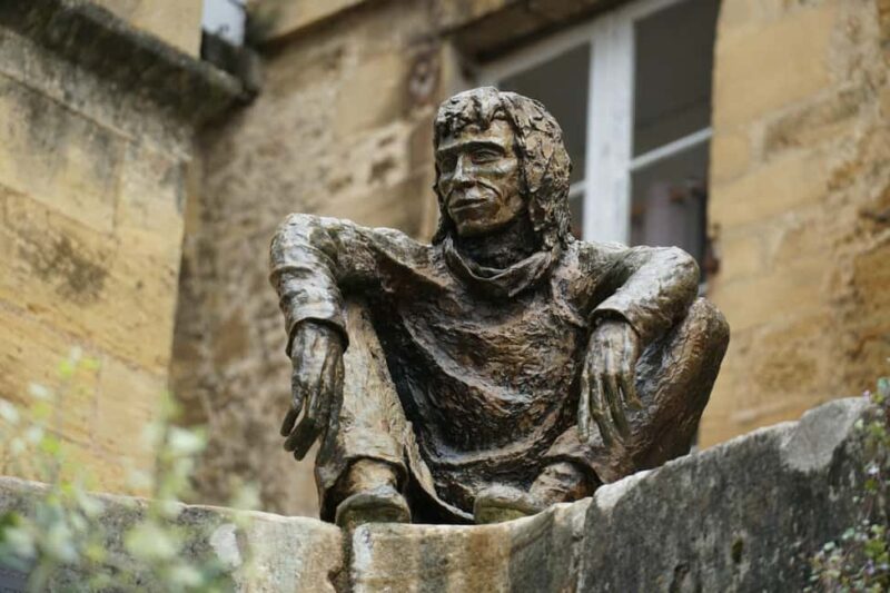 Sarlat: Private Guided Tour of the Jewel of the Perigord - Discovering Renaissance and Medieval Architecture
