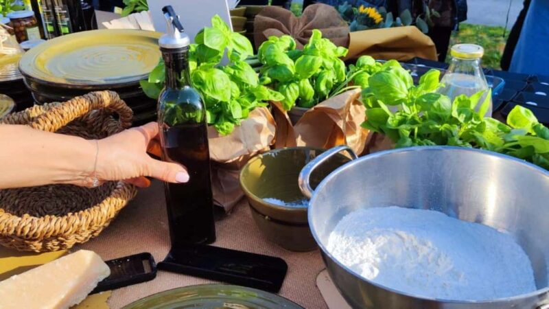 Sarzana: pesto experience at Sarzanello Fortress - Discovering Sarzanese Testaroli and Cooking It in Traditional Iron Texts