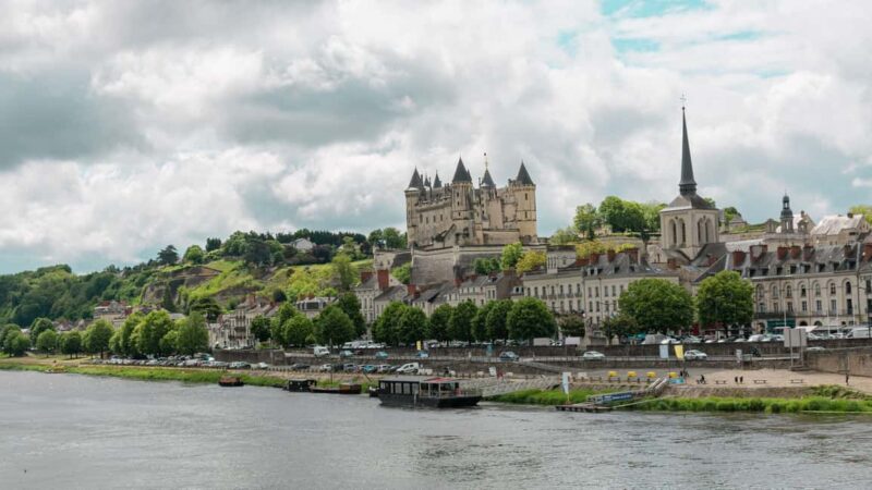 Saumur Private Walking Tour - Saumur’s Medieval Roots and Architectural Heritage