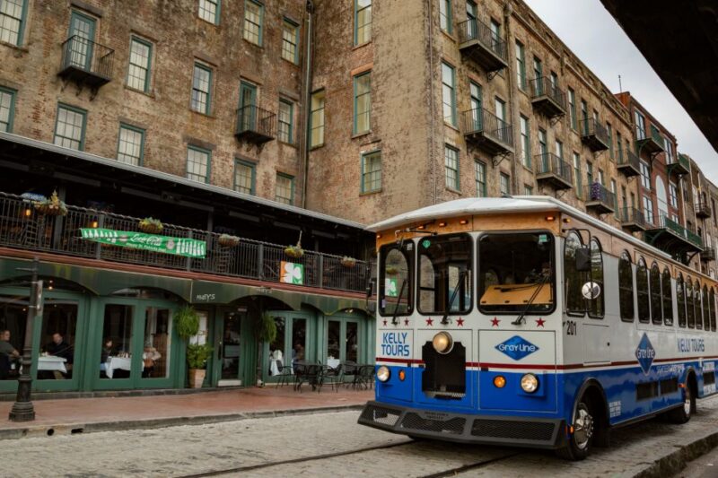 Savannah: 1.5-Hour Guided Trolley Tour with Shuttle Service - Key Points