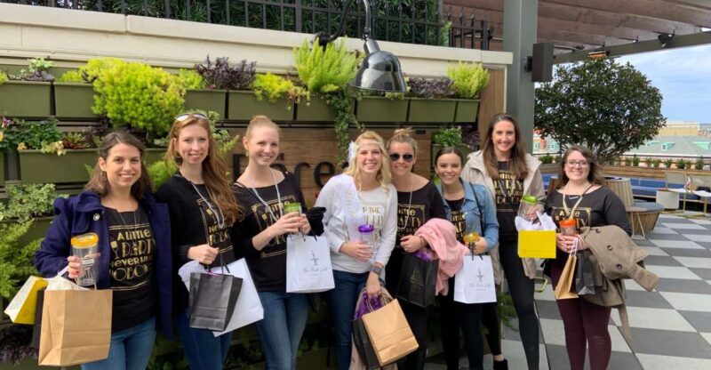 Savannah: Champagne and Shopping Guided Tour - Review Highlights and Guide Experience