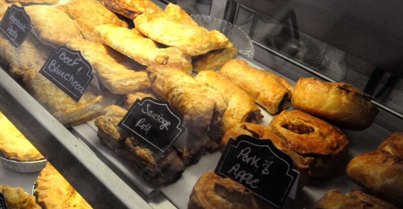 Savannah: Historic District Foodie Walking Tour - Key Points