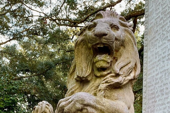 Savannah Historic District Tour by The Wandering Historians - The Main Street and Its Architectural Tapestry