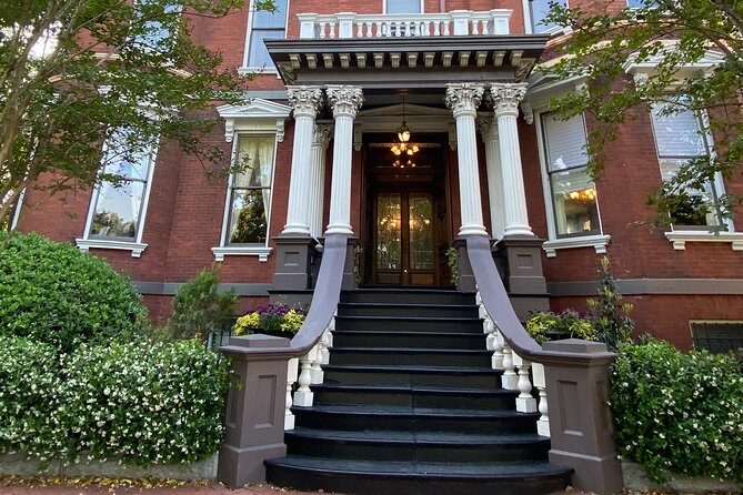 Savannah Historic District Walking Tour - Ellis Square and Savannah’s Economic Contributions