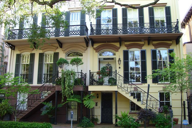 Savannah Historic District Walking Tour - Chippewa Square and Savannah’s Founder