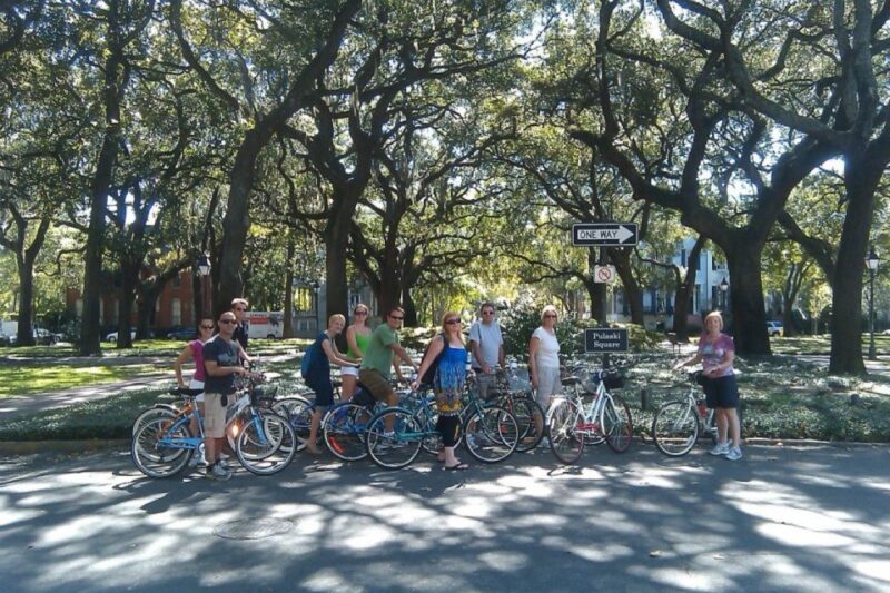 Savannah: Historical Bike Tour with Tour Guide - The Guide: A Wealth of Local Knowledge