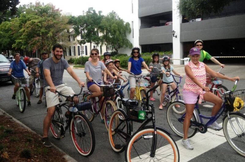Savannah: Historical Bike Tour with Tour Guide - Savannah: A Bike Tour with a Personal Touch