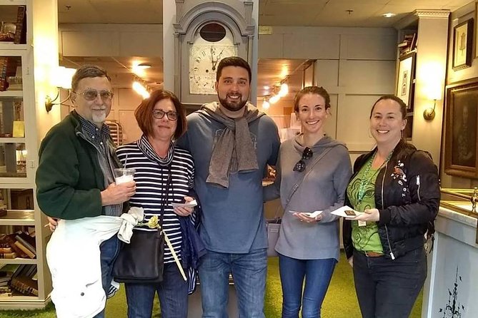 Savannah History plus Coffee and Chocolate Walking Tour - Practical Details: Meeting Point, Duration, Group Size