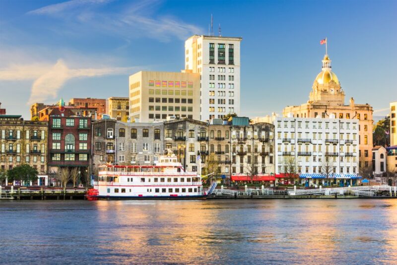 Savannah: Riverboat Cruise & City Tour Combo - Gliding Down the Savannah River