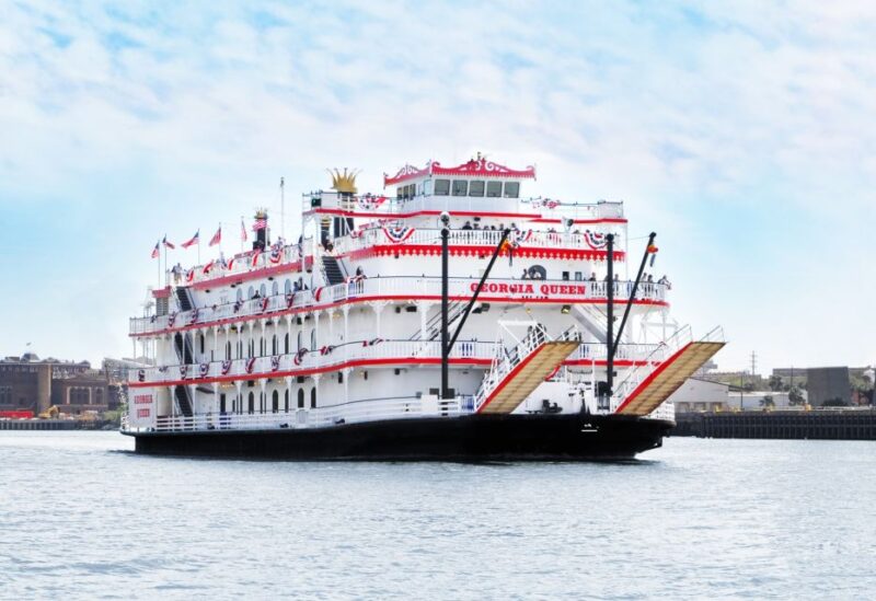 Savannah: Riverboat Narrated Harbor Sightseeing Cruise - Family-Friendly and Accessibility Features