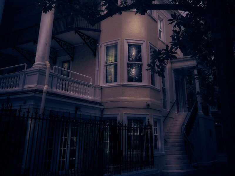 Savannah: Sixth Sense Savannah Ghost Tour - Walking Route Through Savannah’s Notable Haunted Landmarks