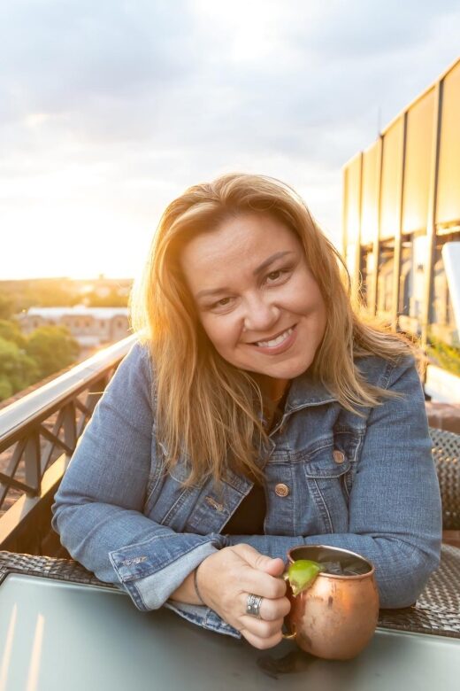 Savannah: Southern Traditions Dinner Tour - The Six Pence: Savannah’s Famed English Pub