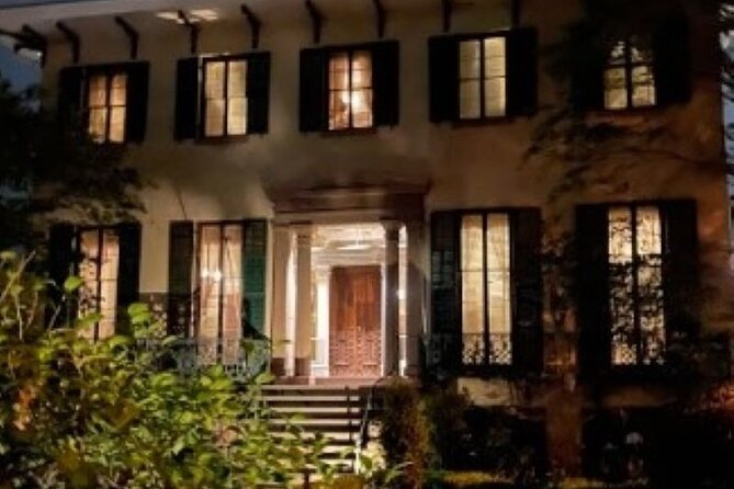 Savannah Terrors Ultimate Dead of Night Haunted Ghost Tour - The Sordid Past of an Old House