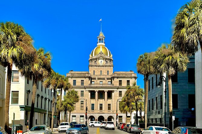 Savannah Walking Food Tour with 5 Locals Favorites Dishes - Key Points