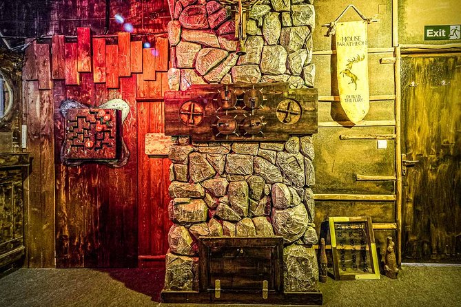 Save King's Landing - In search of Wildfire | Escape Room Brasov - Themed Setting in Brasov’s Puzzle Punks Escape Room