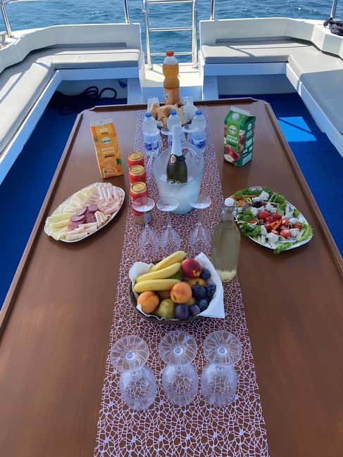 Savudrija: Private Sunset Dolphin-Watching Boat Tour - Important Tips for the Tour