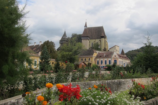 Saxon Secrets: The Malancrav & Biertan Experience - Exploring Malancrav: A Saxon Village Preserving Tradition