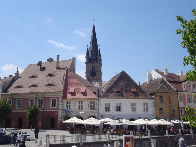 SB01 - City Tour Sibiu: Exploring the Heart of Transylvania - Who Should Consider This Tour?