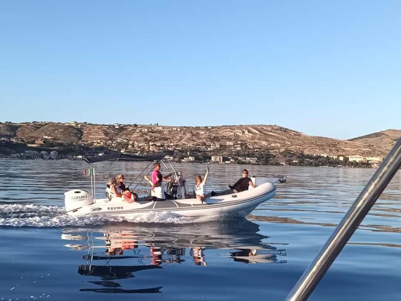 Scala dei Turchi: Aperitif on a boat at sunset - Discover the Sunset Experience at Scala dei Turchi with a Classic Aperitif on a Boat