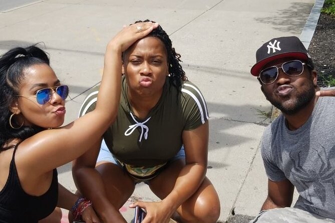 Scavenger Hunt Adventure in Austin by Wacky Walks - The Role of the Remote Interactive Host