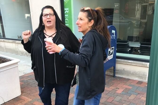 Scavenger Hunt Adventure in Lexington by Crazy Dash - Lexington Scavenger Hunt: Who Will Enjoy It Most?