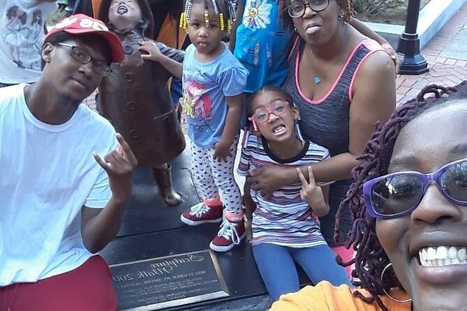 Scavenger Hunt Adventure in Montgomery by Wacky Walks - Discover Montgomery with Wacky Walks’ Royal Scavenger Hunt