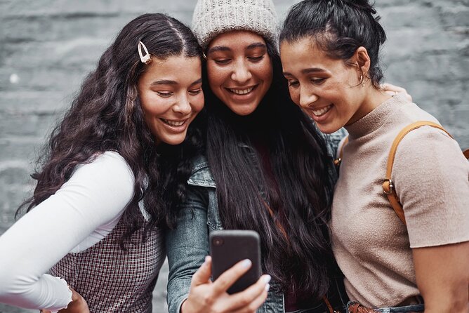 Scavenger Hunt Experience in Fontana by Operation City Quest - Discover the Fontana Scavenger Hunt with Operation City Quest