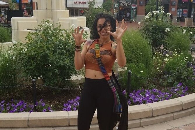 Scavenger Hunt in Branson by Zombie Scavengers - The Role of the Remote Host During the Game