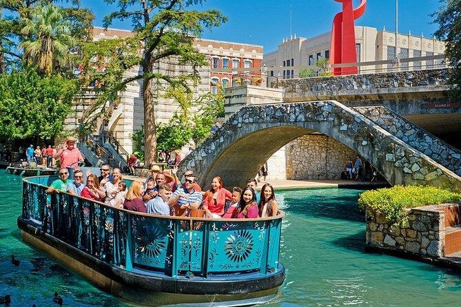 Scenic San Antonio Small Group Night Tour w/Riverwalk Boat Cruise - Explore San Antonio’s Illuminated Nightlife and Landmarks