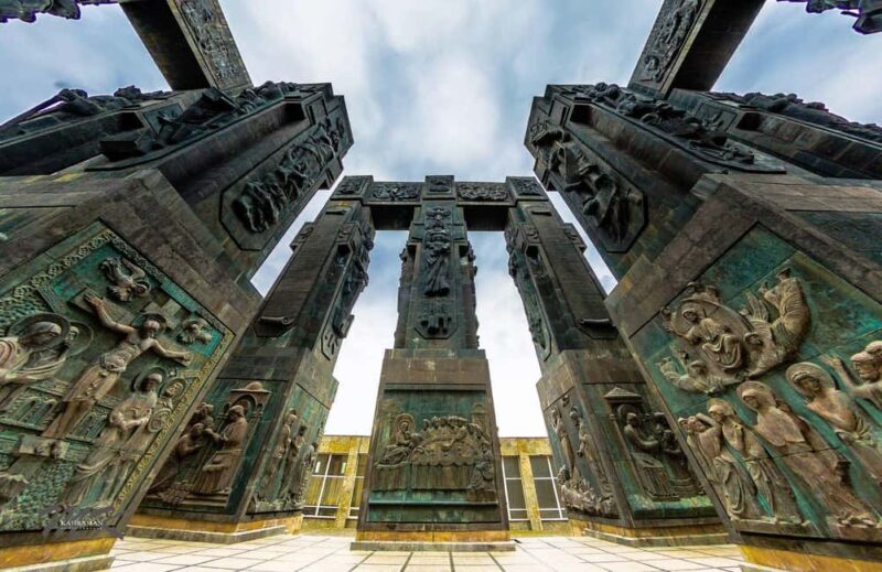 Scenic Tbilisi Tour by Car - Admiring the Chronicles of Georgia Monument and Tbilisi Sea