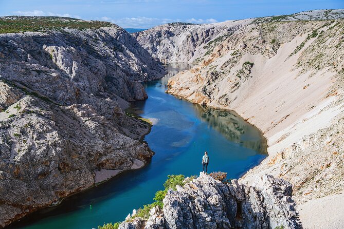 Scenic trip to mountains, caves and rivers in Zadar area - Discovering Maslenica and the Novsko Drito Gorge