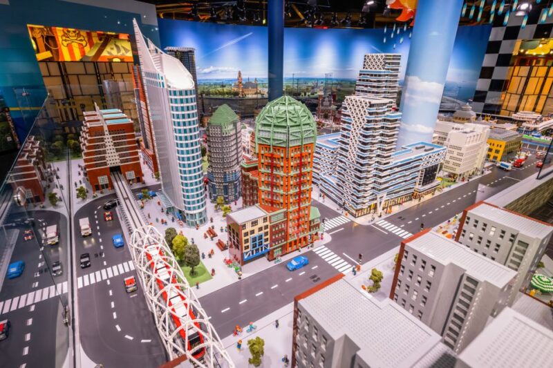 Scheveningen: LEGOLAND® Discovery Centre Entry Ticket - The Interactive Ride and Creative Zones