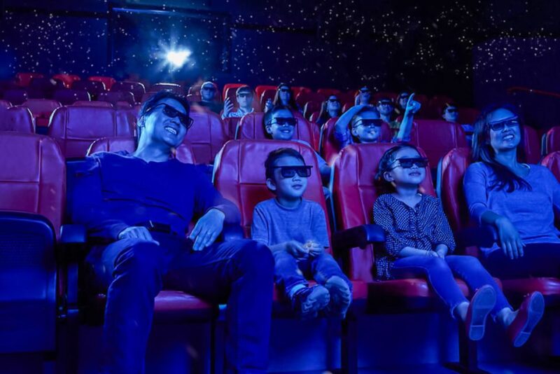 Scheveningen: LEGOLAND® Discovery Centre Entry Ticket - The 4D Cinema and Themed Play Areas