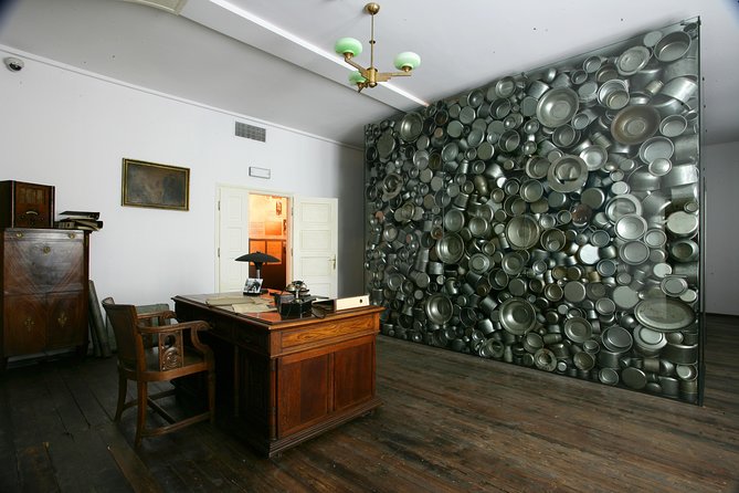 Schindler's Factory Guided Tour in Krakow & skip the line ticket - Challenges Noted by Previous Visitors