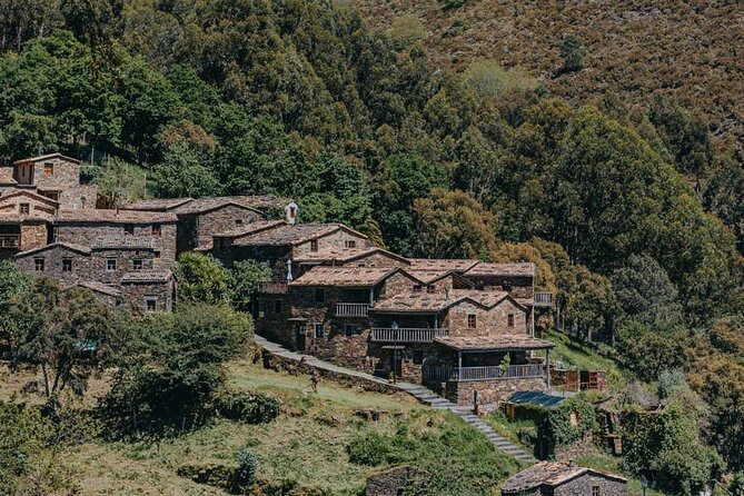 Schist Villages and Medieval Castles Tour - Key Points