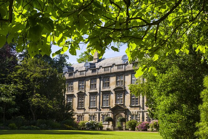 Scholars & Secrets of Cambridge: Self-Guided Puzzle Adventure - St. John’s College and Its Founding History