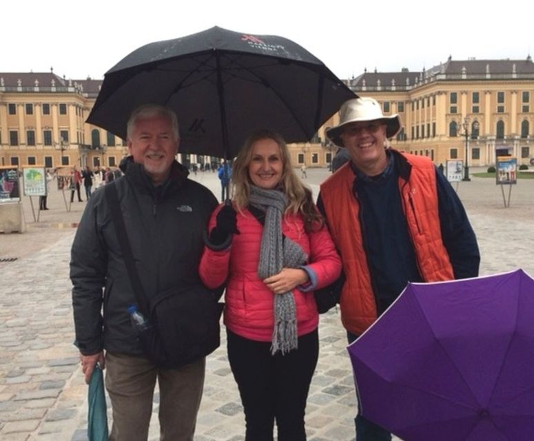 Schönbrunn Palace & Gardens Tour - The Architecture and Layout of Schönbrunn Palace