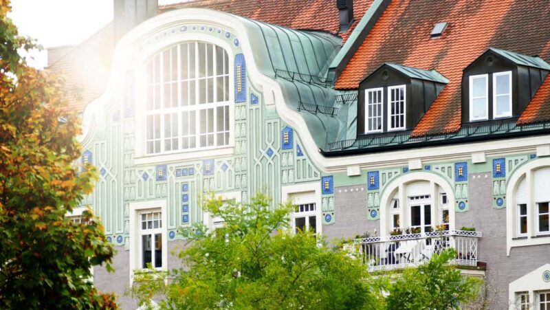 Schwabing: Insider Tour! Neighborhood, Revolt, Secrets in Munich's Iconic District - Schwabing’s Romantic Farms and Quiet Corners