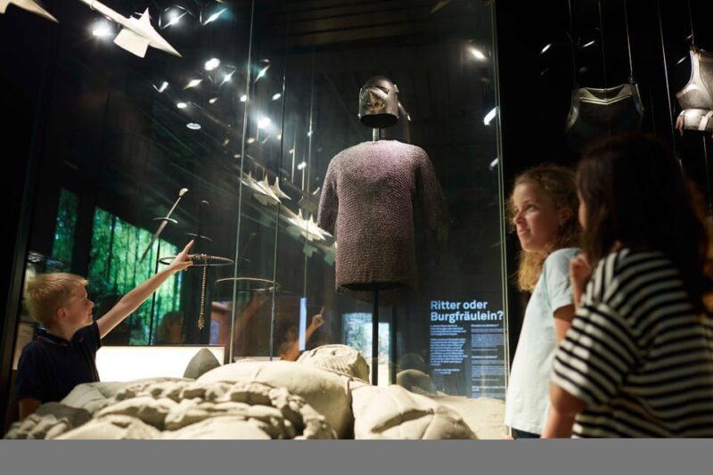 Schwyz: Museum-Ticket Forum of Swiss History Schwyz - The «Black Parlour» and Medieval Living Culture