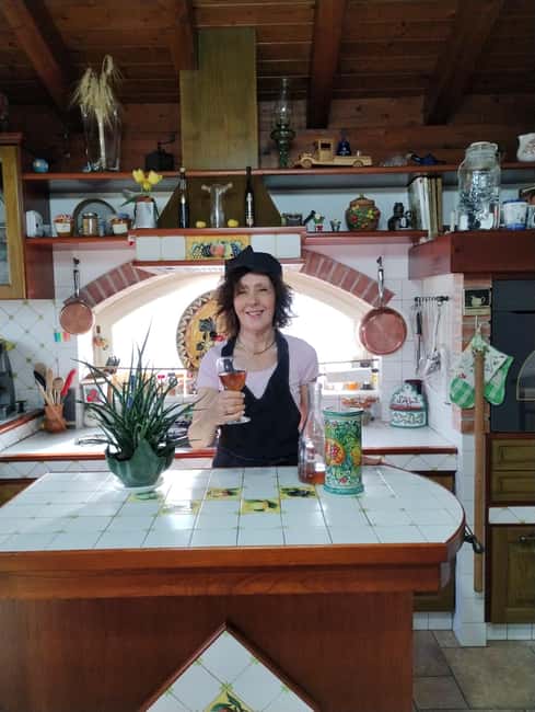 Sciacca: Traditional Pasta Class With Wine Included - Wine and Refreshments During the Class