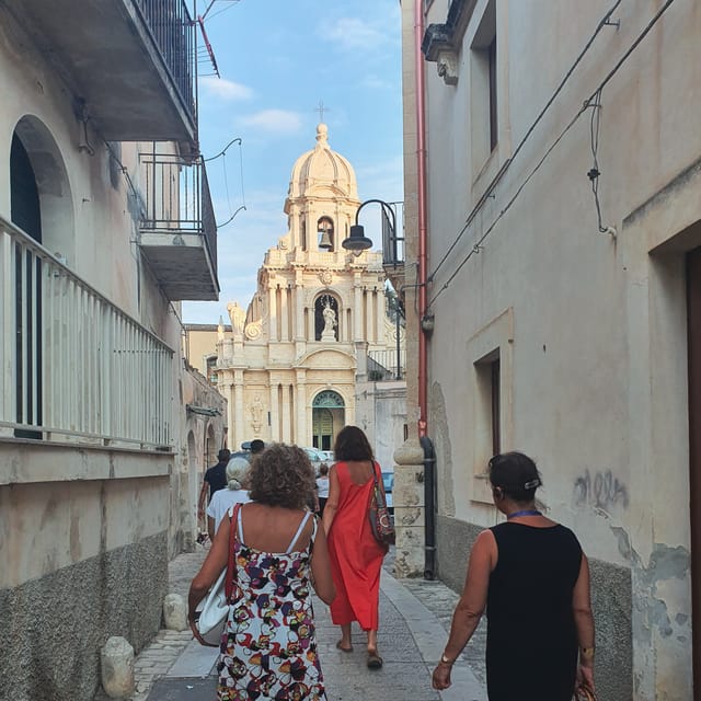 Scicli guided walking tour - Discovering the Film Locations of Montalbano