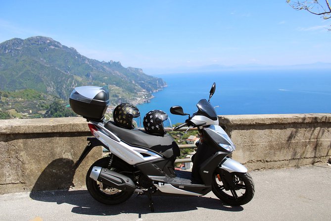 Scooter rental on the Amalfi Coast - Starting Point in Ravello for Scooter Pickup
