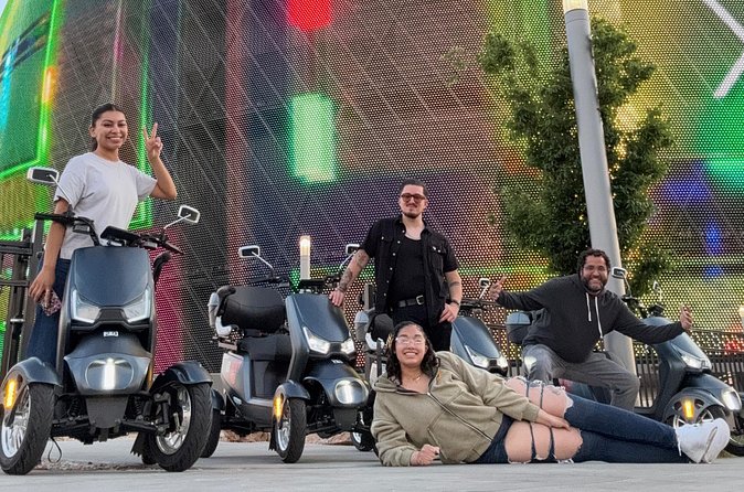 Scooter Tour of the Las Vegas Strip - Exploring the Latest and Most Luxurious Resorts