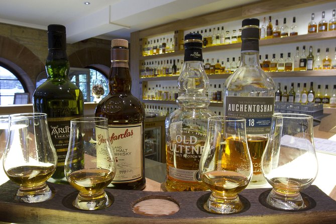 Scotch Tour Edinburgh with a Local Expert: Private & 100% Personalized - Exploring Edinburgh’s Old Town and George Street