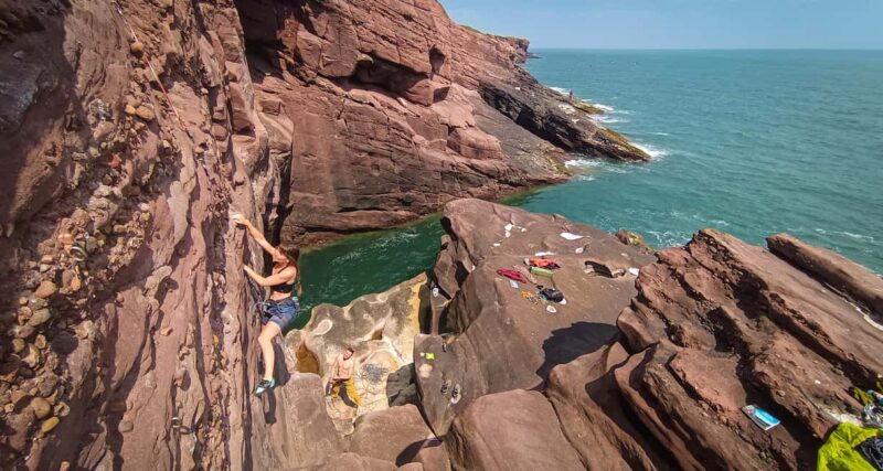 Scotland: 1-Day Beginner Rock Climbing Course - What Makes This Scottish Rock Climbing Course Stand Out?