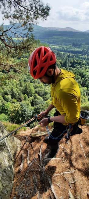 Scotland: 1-Day Beginner Rock Climbing Course - Warm-Up and Preparation for Climbing